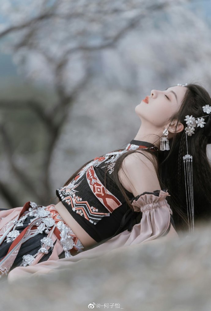长安三万里 封面